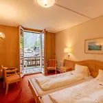 Staubbach Hotel 2*