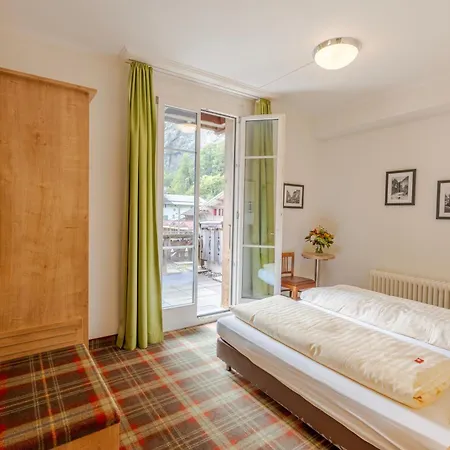 Staubbach 2* לוטרברונן