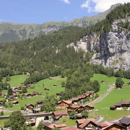 Hotel Staubbach 2*