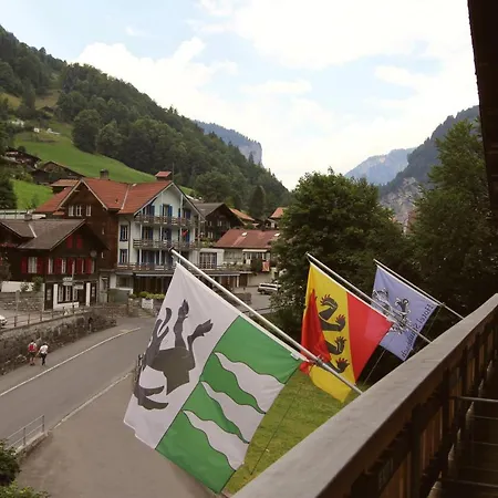 Hotel Staubbach 2*