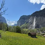 Hotel Staubbach 2*