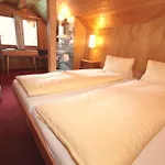 Staubbach Hotel 2*